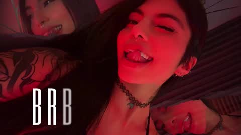 Snapshot of hollyxx_ chatting on February 2025 09:21:02 PM holly online show from February 2025 09:21:02 PM