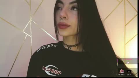 Snapshot of hollyxx_ chatting on February 2025 09:43:01 PM holly online show from February 2025 09:43:01 PM