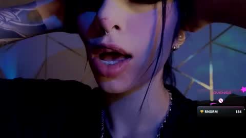 Snapshot of hollyxx_ chatting on February 2026 06:17:02 PM holly online show from February 2026 06:17:02 PM