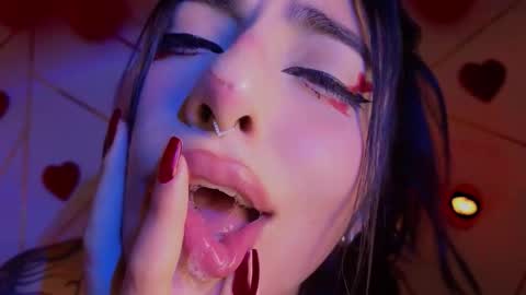 Snapshot of hollyxx_ chatting on February 2026 03:02:01 AM holly online show from February 2026 03:02:01 AM