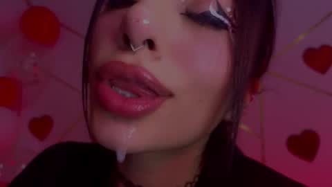 Snapshot of hollyxx_ chatting on February 2026 05:30:02 AM holly online show from February 2026 05:30:02 AM