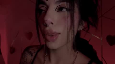 Snapshot of hollyxx_ chatting on February 2026 06:03:01 AM holly online show from February 2026 06:03:01 AM