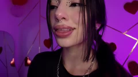 Snapshot of hollyxx_ chatting on March 2026 05:08:01 PM holly online show from March 2026 05:08:01 PM