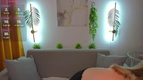 Emma online show from October 2025 12:58:01 AM