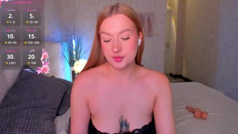 Emma online show from November 2025 01:25:02 AM