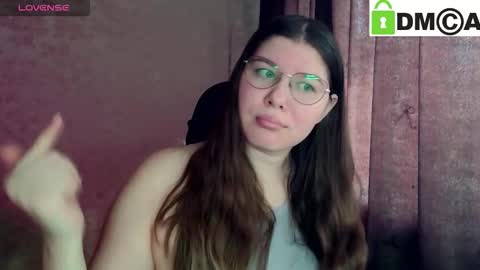 Snapshot of holy_michela chatting on March 2026 06:52:01 AM Welcome guys Pleasure to see you all here My name is MichaelaTip menu is active Private is open online show from March 2026 06:52:01 AM