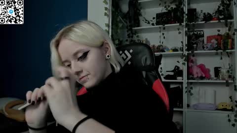 holy_mistresss online show from December 2025 10:20:02 AM