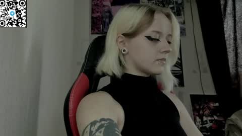 Snapshot of holy_mistresss chatting on July 2026 08:27:02 AM holy_mistresss online show from July 2026 08:27:02 AM