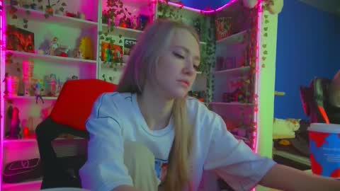 Rumi online show from November 2025 10:48:01 AM