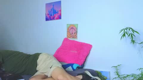 Snapshot of holy_taby_ chatting on May 2026 01:12:02 AM online show from May 2026 01:12:02 AM