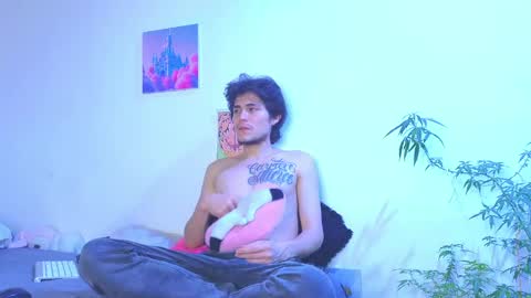 Snapshot of holy_taby_ chatting on May 2026 02:30:01 AM online show from May 2026 02:30:01 AM
