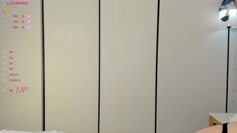 Snapshot of holyhee chatting on January 2025 10:13:02 PM Holy online show from January 2025 10:13:02 PM