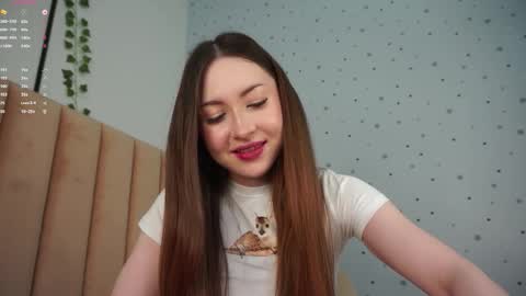 Snapshot of holyhee chatting on October 2025 05:02:02 PM Holy online show from October 2025 05:02:02 PM