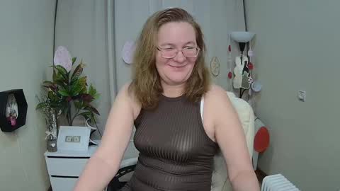 holymilfa online show from April 2026 06:58:02 AM