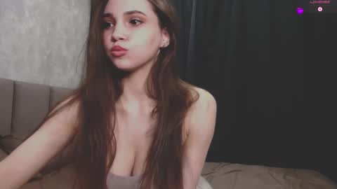 holysinner83 online show from November 2025 02:24:02 PM