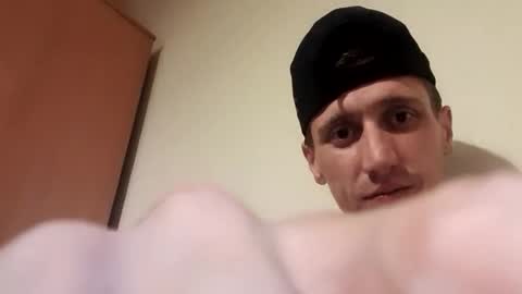 Snapshot of hondacbrrr chatting on December 2025 03:45:02 AM hondacbrrr online show from December 2025 03:45:02 AM