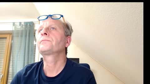 Bernd online show from December 2024 08:36:02 PM