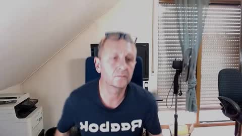 Bernd online show from November 2025 01:35:02 PM