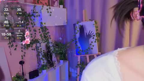 Snapshot of honeey_beee chatting on November 2025 05:24:01 PM May online show from November 2025 05:24:01 PM