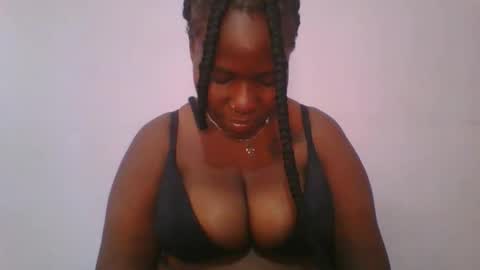 Snapshot of honey_beb chatting on October 2025 08:13:01 AM honey_beb online show from October 2025 08:13:01 AM