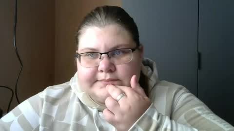 Snapshot of honey_bunny_x chatting on July 2026 03:03:02 PM Bunny online show from July 2026 03:03:02 PM