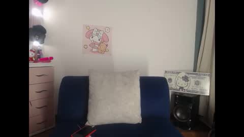Snapshot of honey_dirty chatting on May 2026 02:39:01 AM emyy online show from May 2026 02:39:01 AM
