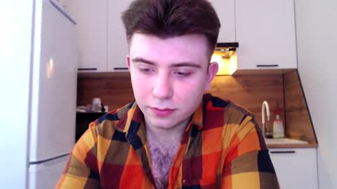 Wolfy online show from March 2025 04:26:02 AM