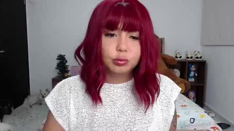 Snapshot of honey_hypnotic chatting on December 2024 09:17:02 AM honey_hypnotic online show from December 2024 09:17:02 AM