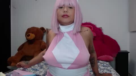 Snapshot of honey_hypnotic chatting on January 2025 03:23:02 AM honey_hypnotic online show from January 2025 03:23:02 AM