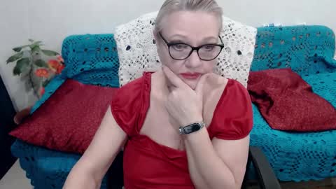 Honey Lady online show from February 2025 09:05:01 AM