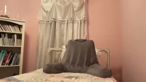 honey_man14 online show from December 2025 08:04:02 PM