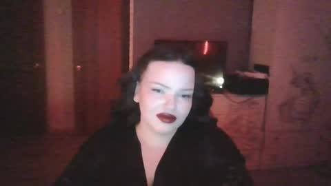 Snapshot of honey_miracle chatting on June 2026 04:52:01 PM honey_miracle online show from June 2026 04:52:01 PM