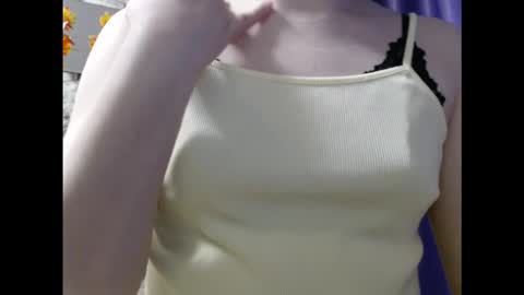 Lina online show from November 2025 09:10:01 AM