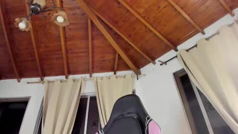 Snapshot of honey_sunshine7 chatting on September 2025 12:37:02 AM Isabella online show from September 2025 12:37:02 AM