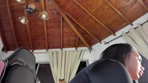 Snapshot of honey_sunshine7 chatting on October 2025 12:56:02 AM Isabella online show from October 2025 12:56:02 AM