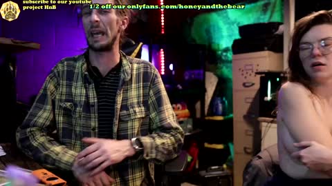 Honey and Bear online show from February 2025 03:32:02 AM