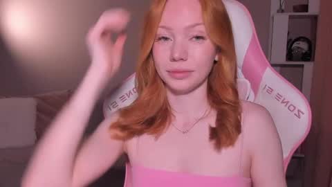 Snapshot of honeyautumn chatting on May 2026 12:50:02 AM honeyautumn online show from May 2026 12:50:02 AM