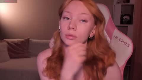 Snapshot of honeyautumn chatting on July 2026 06:55:01 PM honeyautumn online show from July 2026 06:55:01 PM