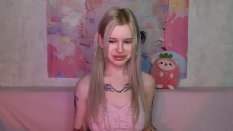 Lisa online show from December 2025 03:55:02 AM