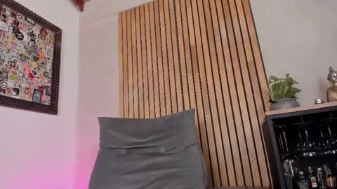 Sofia independent model online show from March 2026 11:37:02 AM