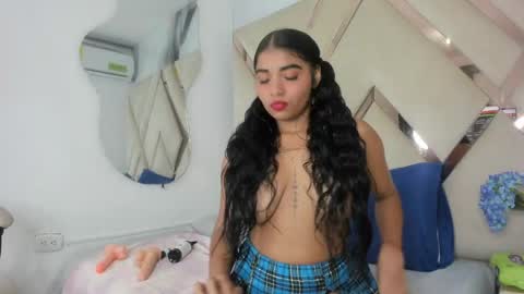Snapshot of honeyht chatting on April 2026 07:07:02 PM honeyht online show from April 2026 07:07:02 PM