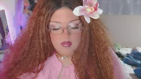 honeylavender777 online show from May 2026 09:25:01 AM