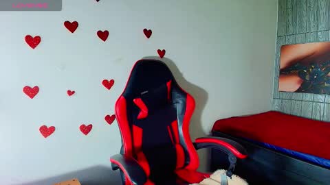 HONEY LUXE online show from February 2026 06:26:01 AM