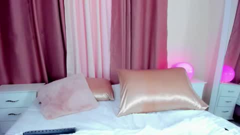 honeymoon_sariel online show from December 2025 08:04:01 PM