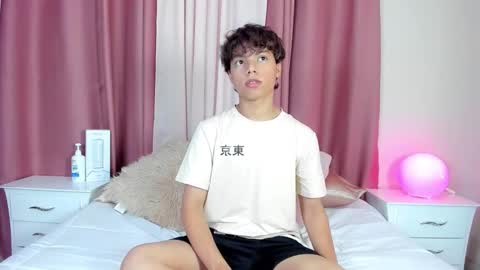 honeymoon_sariel online show from December 2025 08:27:01 PM