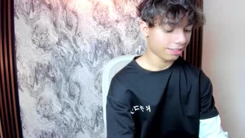 Snapshot of honeymoon_sariel chatting on March 2026 02:00:02 PM honeymoon_sariel online show from March 2026 02:00:02 PM