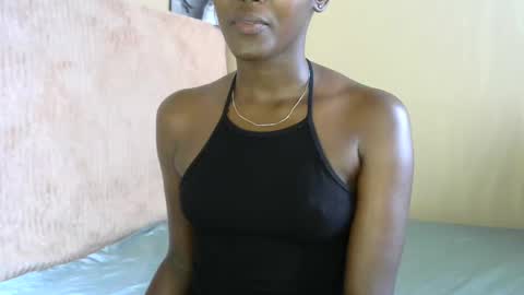 Snapshot of honeypie78 chatting on September 2025 12:40:02 PM Becky online show from September 2025 12:40:02 PM