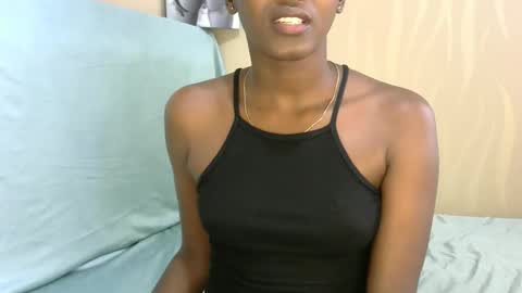 Snapshot of honeypie78 chatting on October 2025 11:19:01 AM Becky online show from October 2025 11:19:01 AM