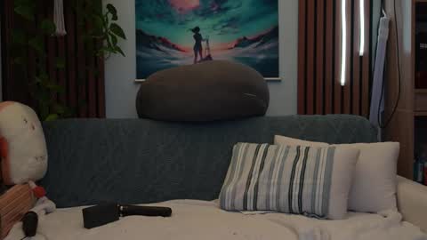 Snapshot of honeyumtoast chatting on October 2025 03:18:01 AM Noelle online show from October 2025 03:18:01 AM