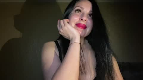 Snapshot of honeyvibe26 chatting on May 2026 08:47:02 PM honeyvibe26 online show from May 2026 08:47:02 PM